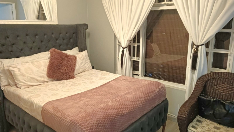 4 Bedroom Property for Sale in Beacon Bay Eastern Cape